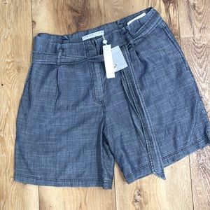 NWT Trina Turk Denim Short  sz10